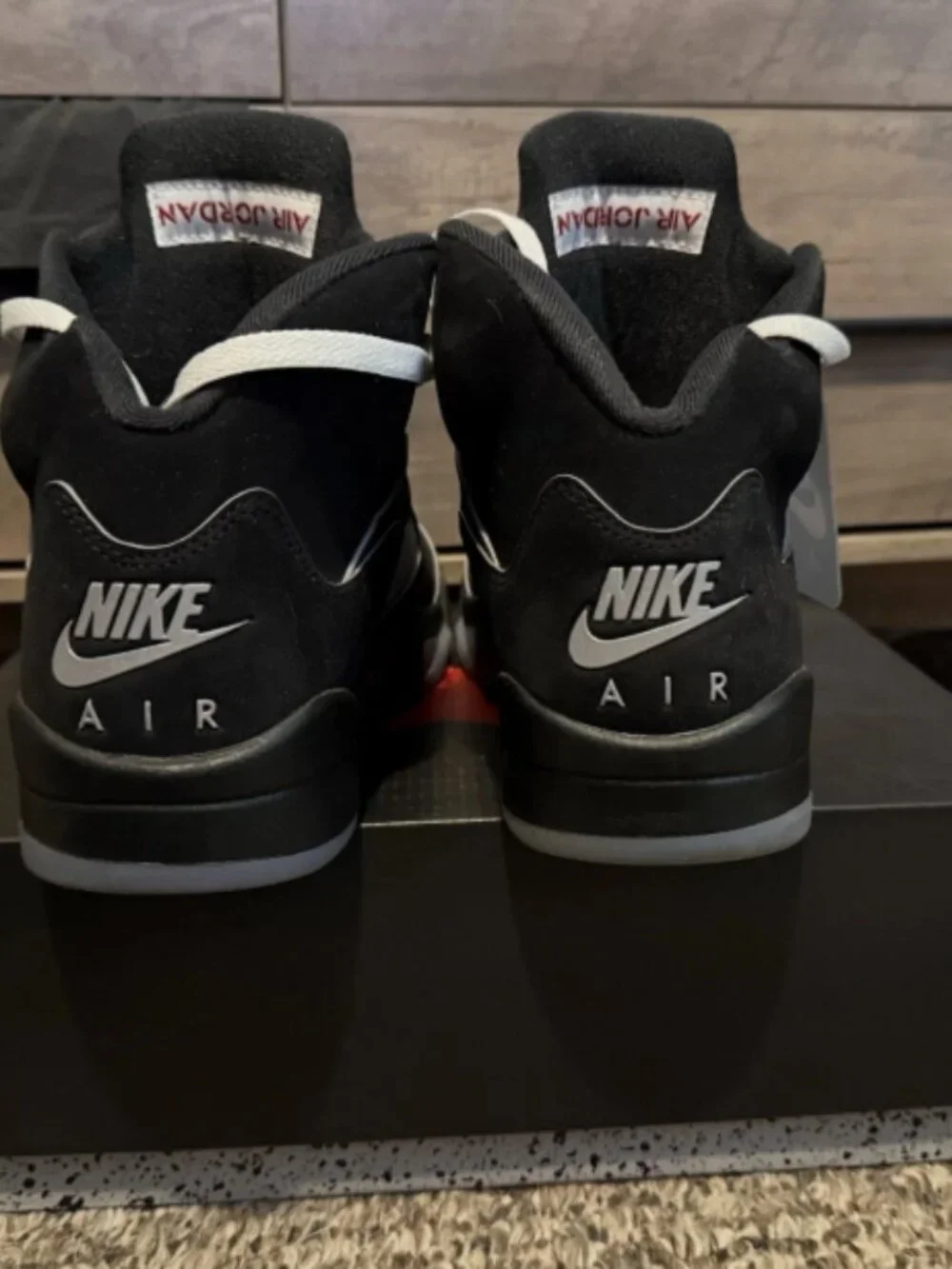 Air Jordan 5 Retro OG Black Metallic
